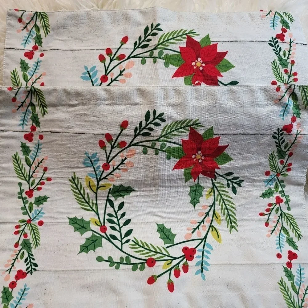 Christmas Holiday Wreaths Reversible Placemats Set of 2